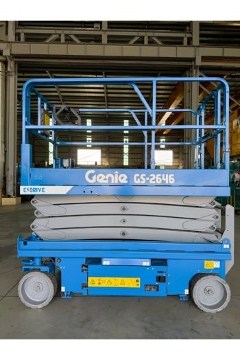 8m剪刀輪胎平台高空車